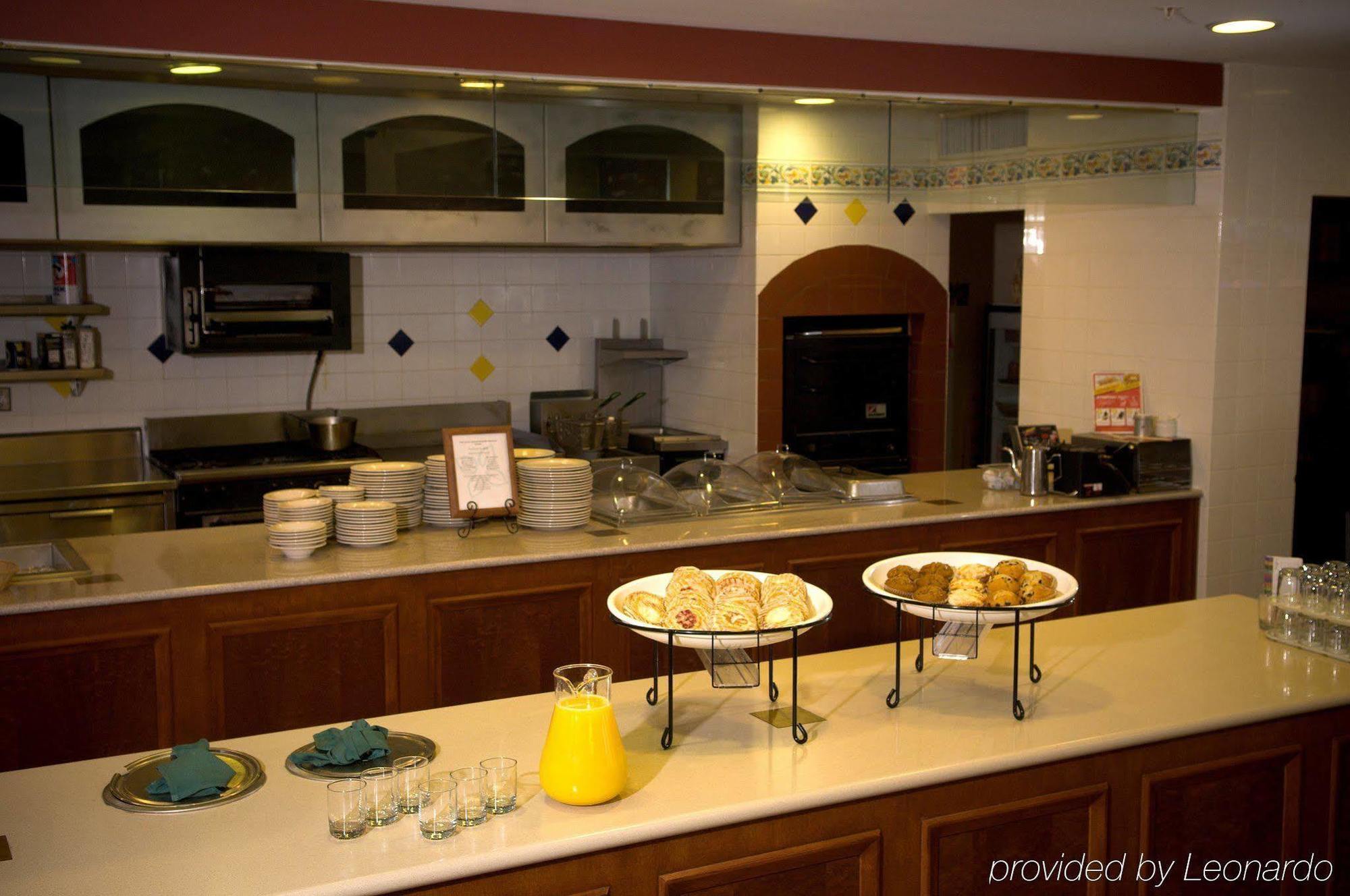 Hilton Garden Inn Colorado Springs Restaurant bilde